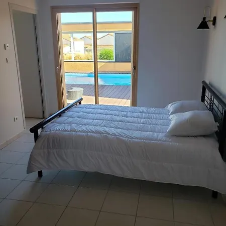 Superbe Villa Avec Piscine A 2 Km De La Grande Plage Des Sables