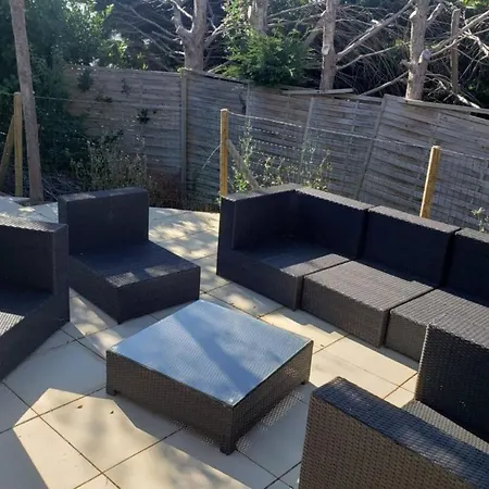 Superbe Villa Avec Piscine A 2 Km De La Grande Plage Des Sables 别墅